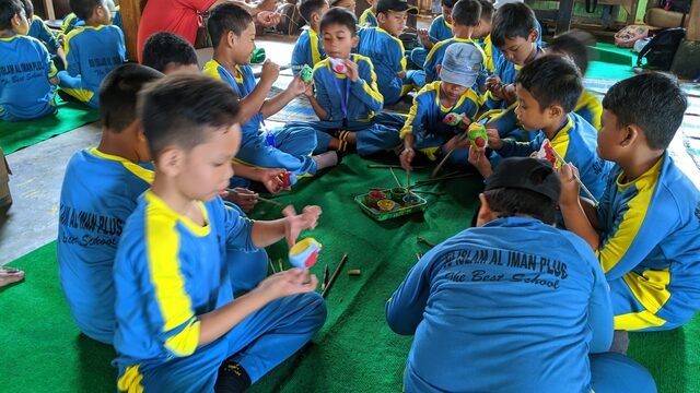 Strategi Pembelajaran Aktif di SD Islam Al Iman Magelang